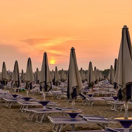 Bright With Garden And Parking - Beahost - Bibione