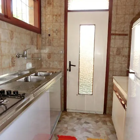 Διαμέρισμα Bright With Garden And Parking - Beahost Μπιμπιόνε